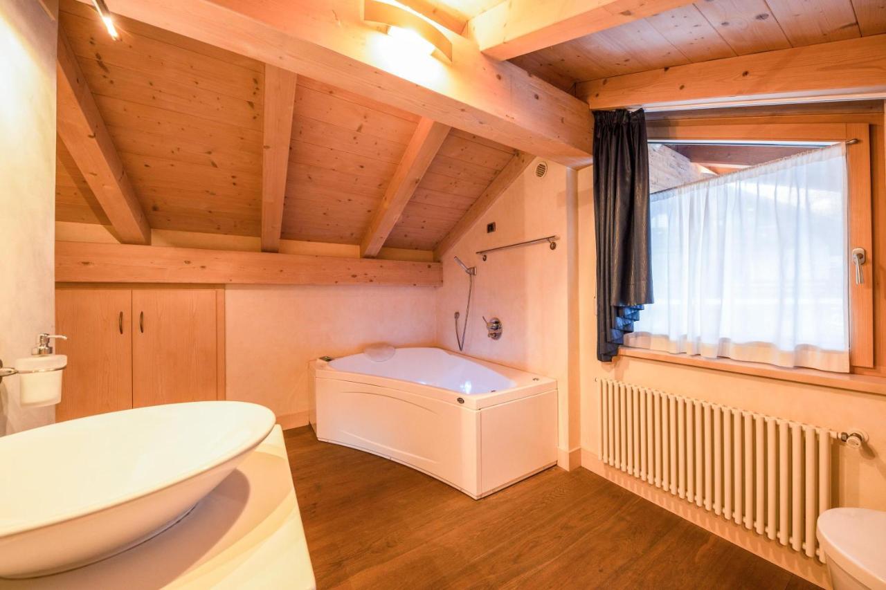 Apartamento La Pratolina Attico Castello-Molina di Fiemme Exterior foto